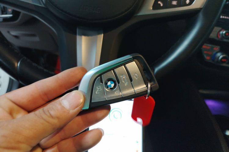 宝马5系 2022款 改款 525Li M运动套装中控内饰11