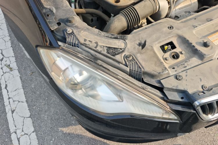 北京汽车 绅宝D70 2018款 性能版 1.8T 尊贵版车身外观8