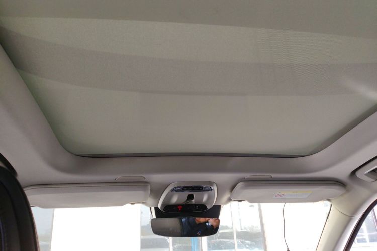 沃尔沃XC90新能源 2018款 E驱混动 T8 智尊版 7座中控内饰22