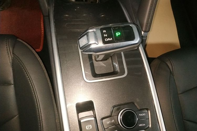 哈弗H6 2019款 运动版 1.5T 自动两驱精英型 国VI中控内饰18