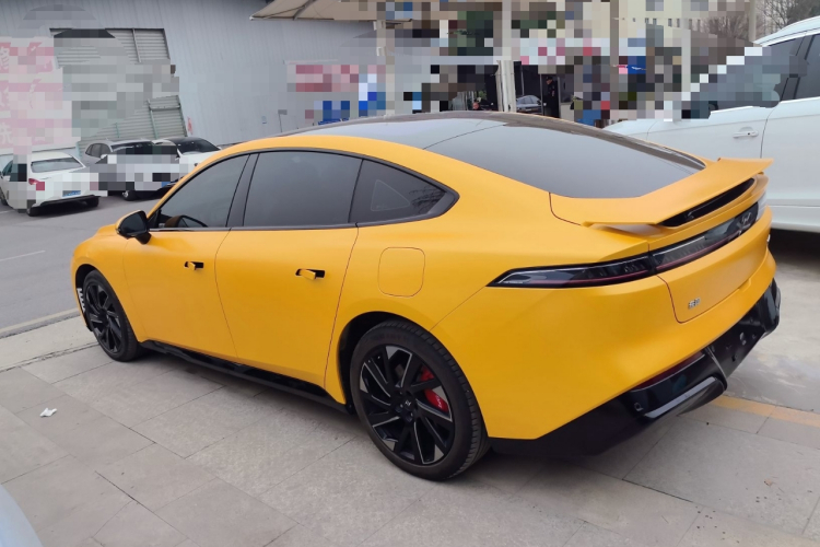 东风奕派 eπ007 2024款 200Pro增程版车身外观4