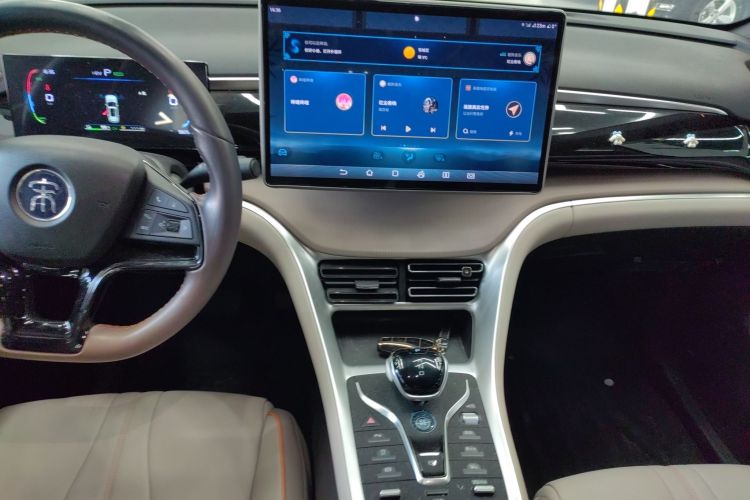 比亚迪 宋Pro新能源 2024款 荣耀版 DM-i 71KM超越型中控内饰16