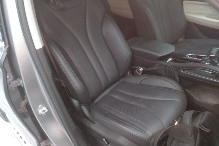 吉利汽车 星越L 2023款 2.0TD 高功自动两驱旗舰型局部细节41