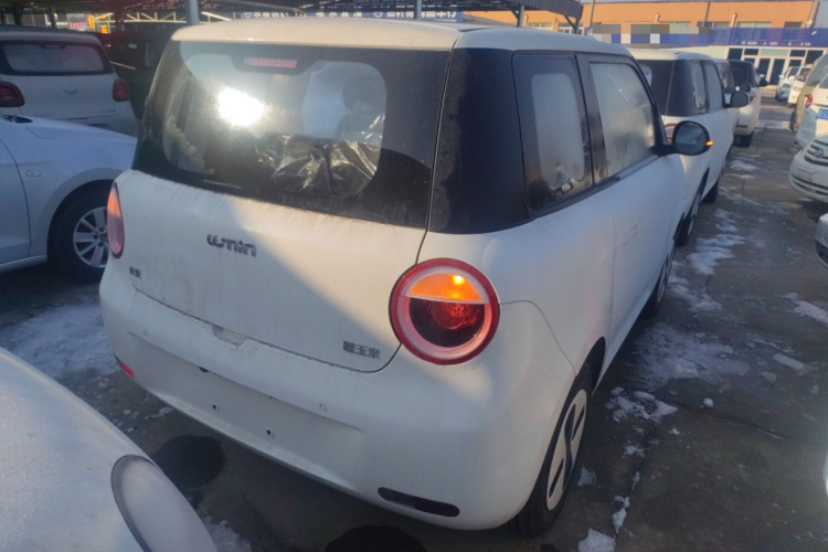 长安启源 长安Lumin 2026款 宝藏版 301km 臻爱米 宁德车身外观7