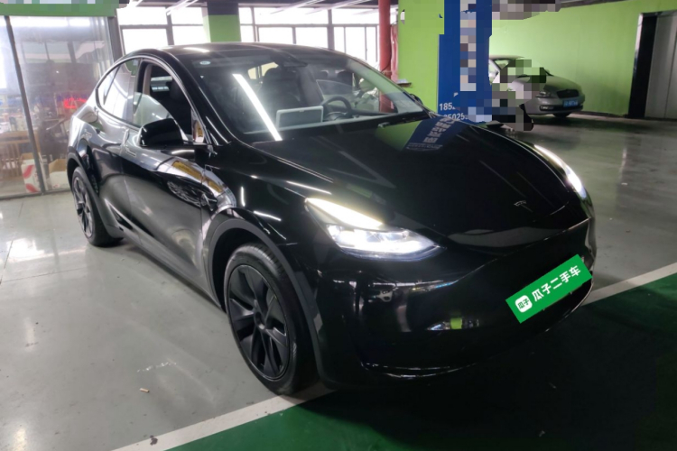 特斯拉 Model Y 2023款 后轮驱动版车身外观6002