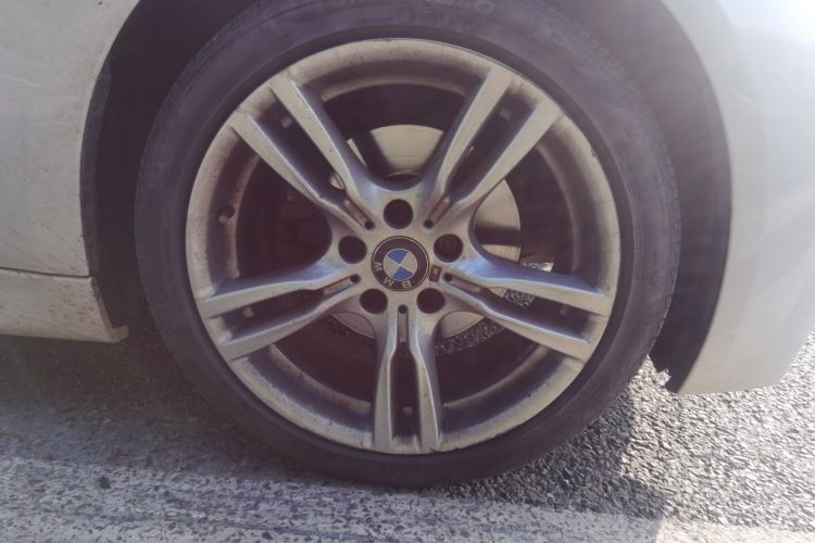 宝马3系 2018款 320Li 领先型M运动套装车身外观10