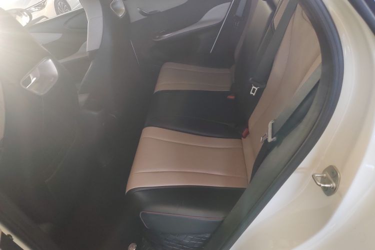 比亚迪 海豚 2024款 荣耀版 420km 时尚版中控内饰21