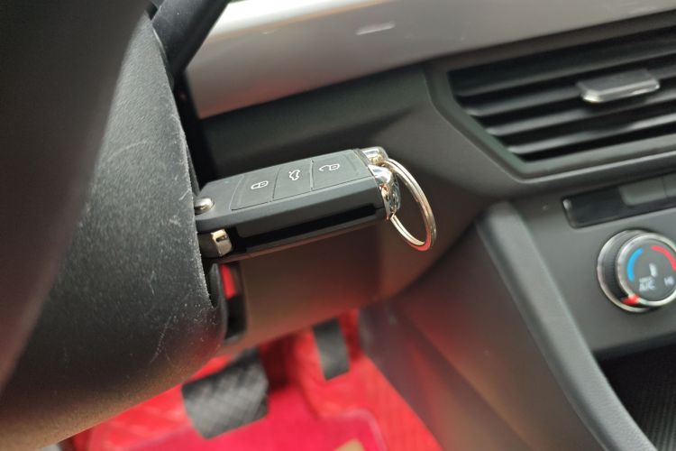 大众 宝来 2021款 1.5L 自动时尚智联版中控内饰11