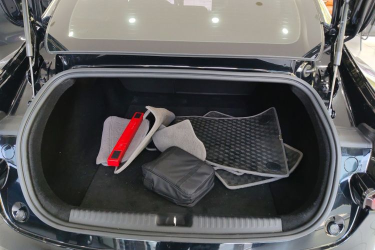 小鹏P7 2022款 625E机舱底盘23