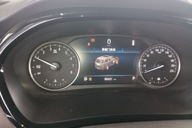 别克GL8 2022款 陆上公务舱 652T 舒适型局部细节14