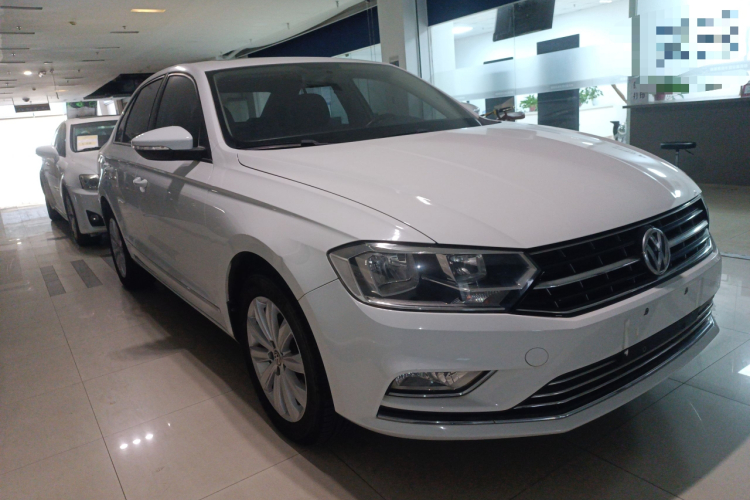 大众 宝来 2018款 1.5L 自动舒适型车身外观3