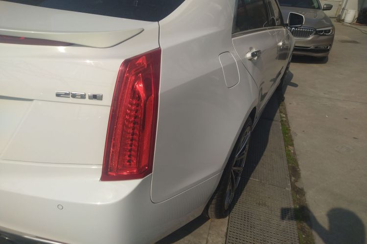 凯迪拉克ATS-L 2016款 28T 豪华型车身外观9