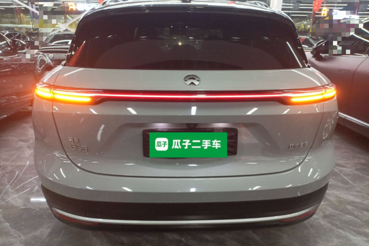 蔚来ES6 2023款 75kWh车身外观6