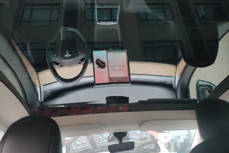 特斯拉 Model Y 2022款 后轮驱动版局部细节22