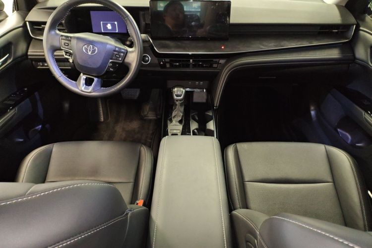 丰田 凯美瑞 2024款 双擎 2.0HGVP 豪华版中控内饰12