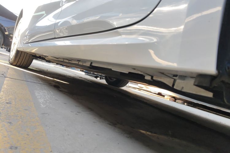 丰田 卡罗拉 2021款 1.2T S-CVT 豪华版局部细节9002