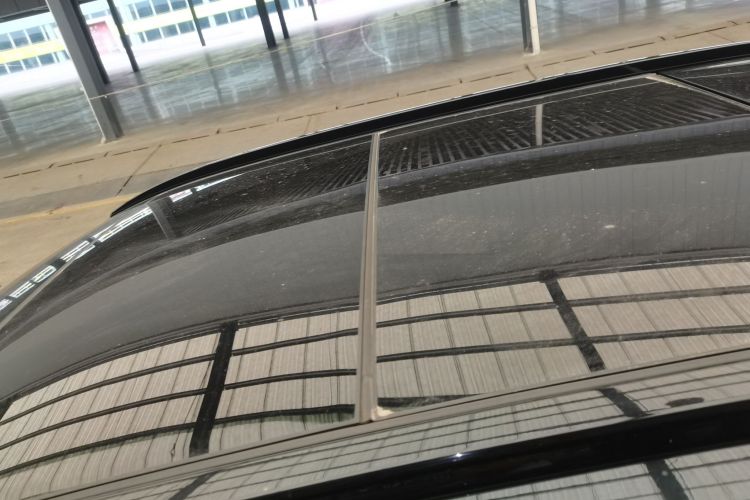 丰田 威兰达 2023款 2.0L CVT四驱豪华PLUS版局部细节57