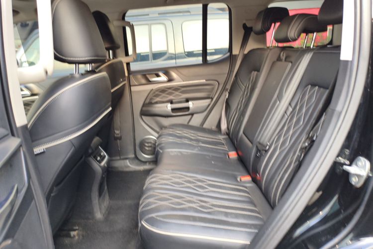 坦克300 2023款 越野版 2.0T 挑战者中控内饰7004