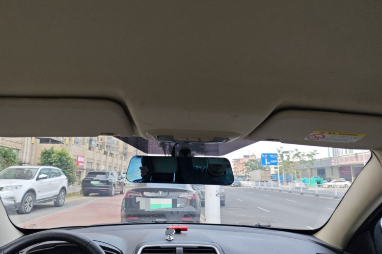 福特 福睿斯 2015款 1.5L 自动舒适型中控内饰22