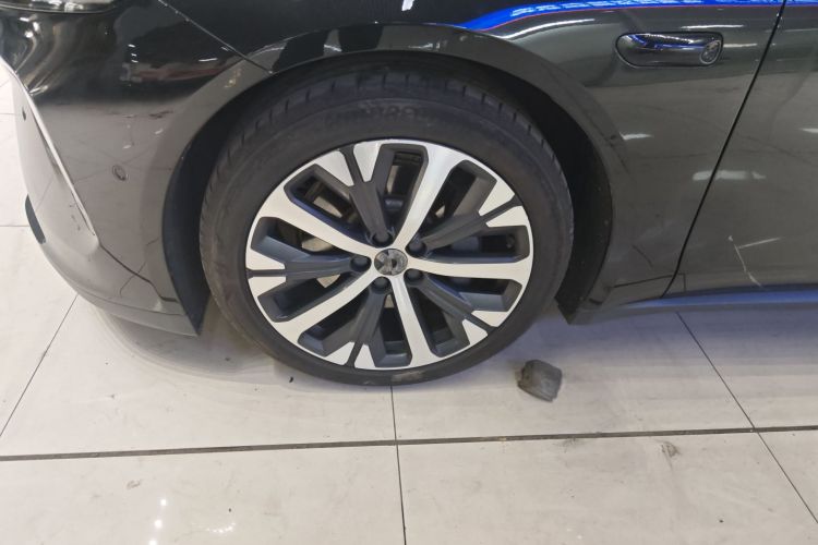 蔚来ET7 2022款 100kWh 首发版车身外观6007