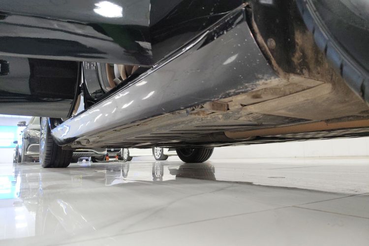 奔驰E级 2020款 改款 E 260 L局部细节9001