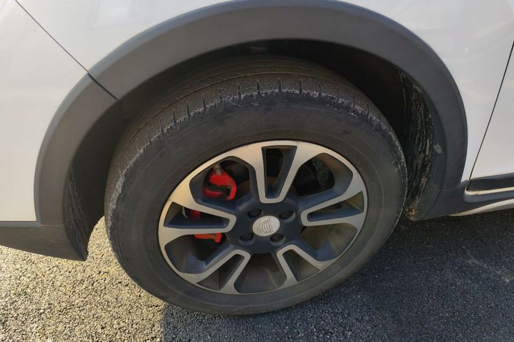 吉利汽车 远景X3 2017款 1.5L 手动尊贵型车身外观6007