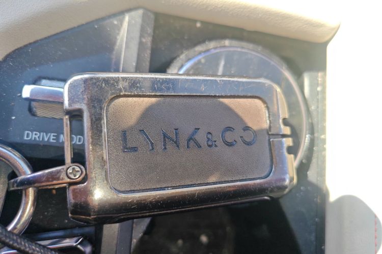 领克06 2020款 1.5T 耀Halo中控内饰7001