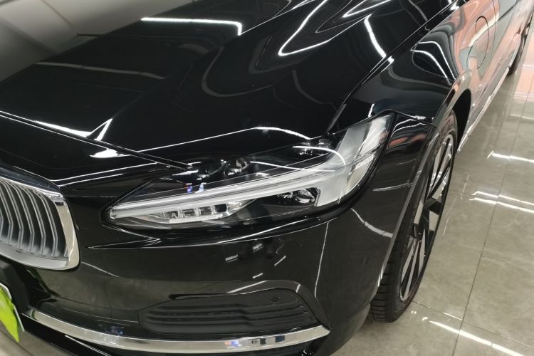 沃尔沃S90新能源 2025款 插电式混动 四驱长续航智雅豪华版局部细节36