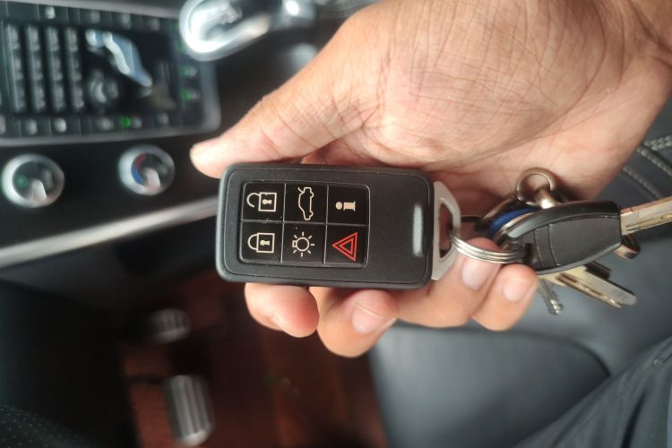 沃尔沃XC60(进口) 2014款 改款 T5 个性运动版中控内饰7001