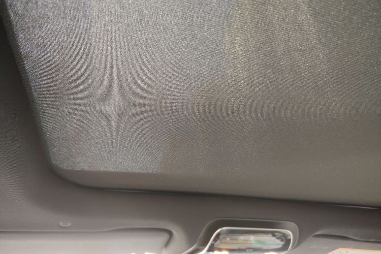 奔驰C级 2025款 C 260 L 运动版中控内饰22