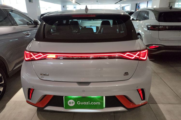 比亚迪 海豚 2021款 405km 时尚版车身外观6