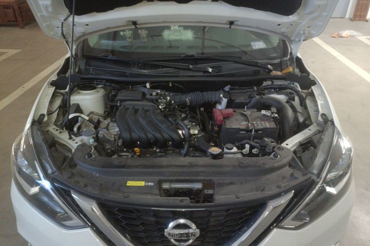 日产 轩逸 2022款 经典 1.6XL CVT豪华版机舱底盘24