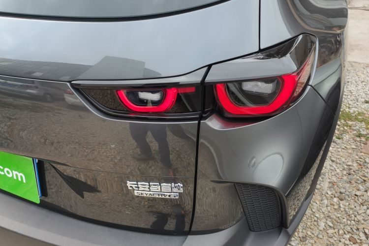 马自达CX-50行也 2023款 2.5L 智行版车身外观9