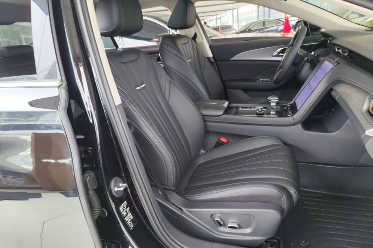 红旗H5 2024款 1.5T DCT智联旗韵版局部细节41