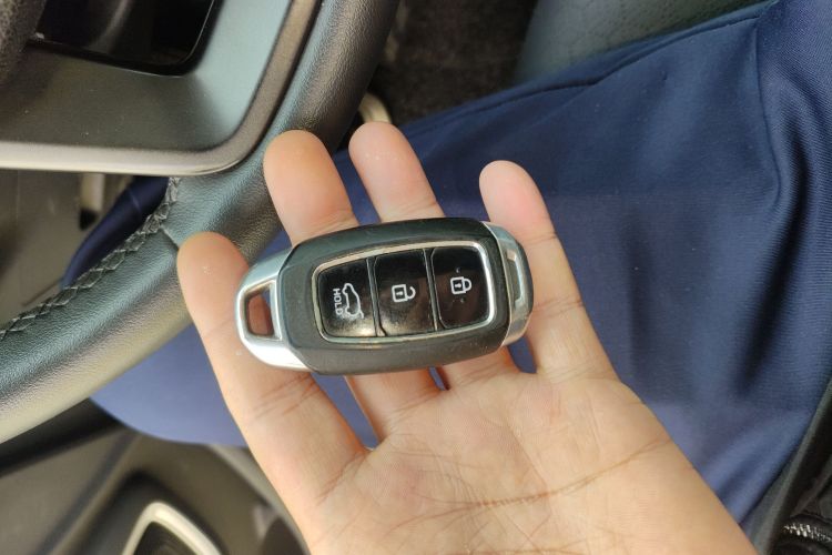 北京现代ix35 2019款 2.0L 自动两驱智勇·畅享版 国VI中控内饰7001