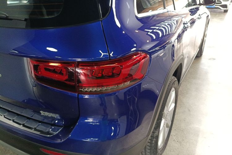 奔驰GLB 2020款 改款 GLB 200 时尚型车身外观6006