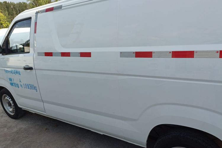 江汽集团 蓝猫 2023款 M1 中创新航 38.64kWh 精英版中控内饰7008