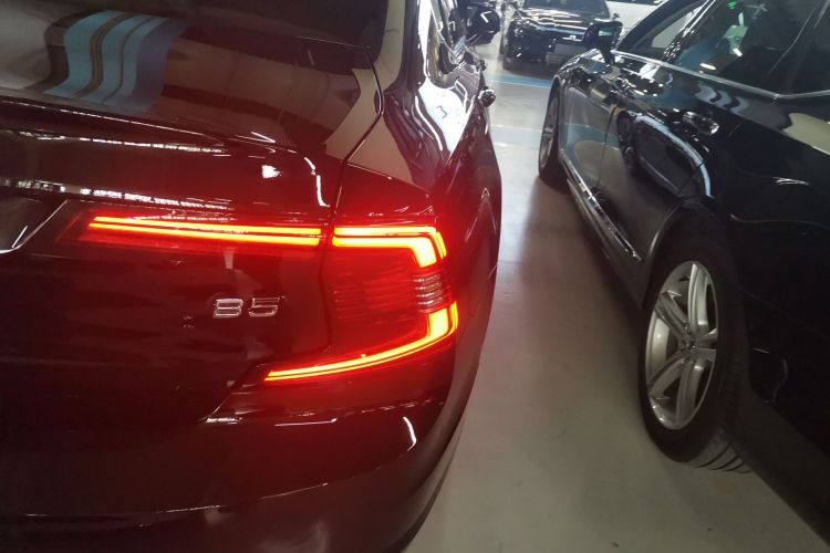 沃尔沃S90 2025款 B5 智雅豪华版车身外观6006