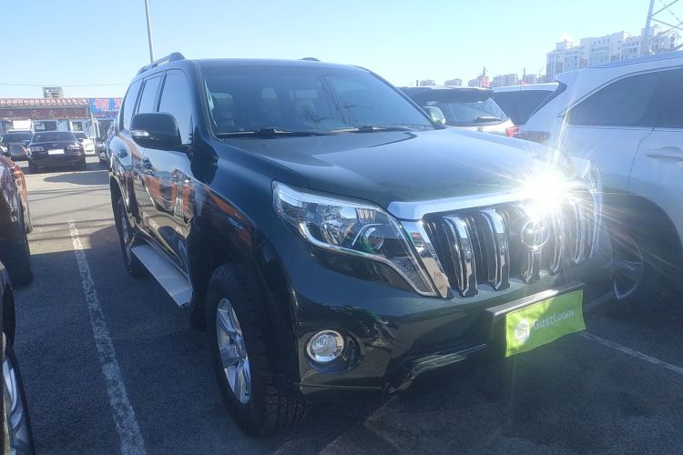 丰田 普拉多 2015款 2.7L 自动标准版车身外观3