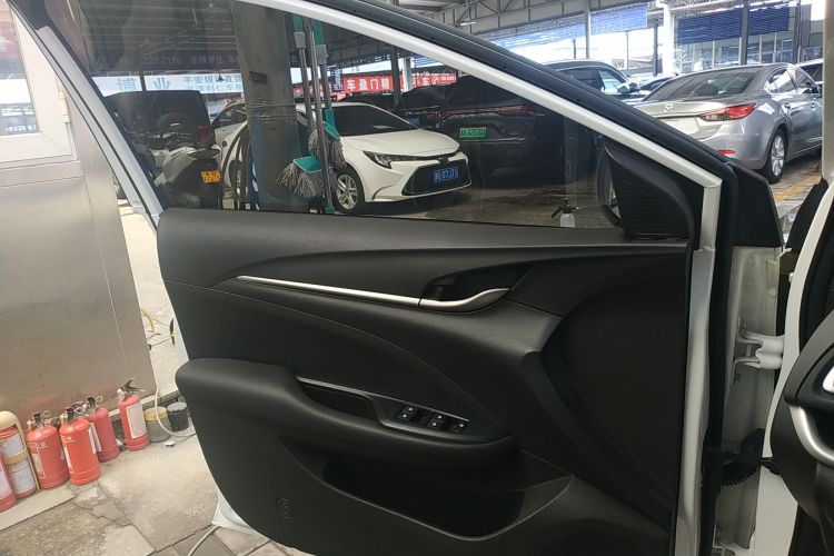 别克 英朗 2021款 改款 1.3T 自动轻混动精英型中控内饰47