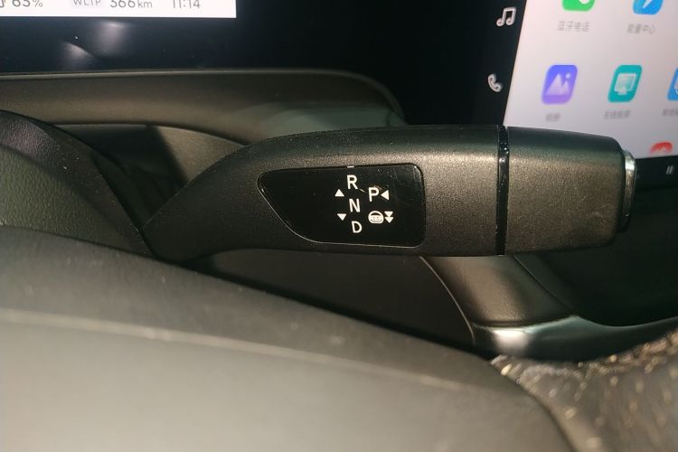 小鹏P7 2022款 670E+中控内饰18