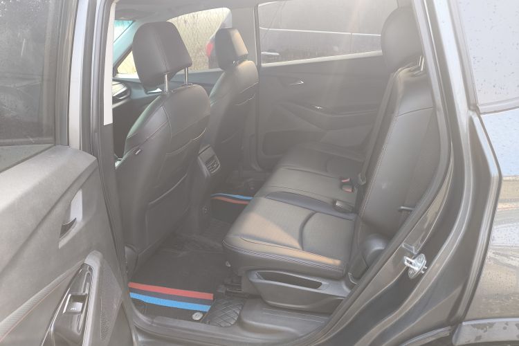 雪佛兰 沃兰多 2019款 Redline 530T 自动纵享版（5+2款） 国VI中控内饰7004