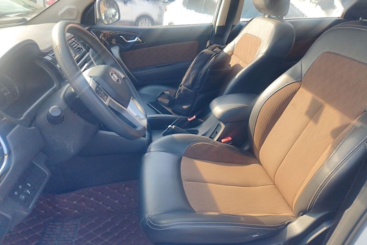 比速汽车 比速M3 2017款 1.5L 豪华型中控内饰19