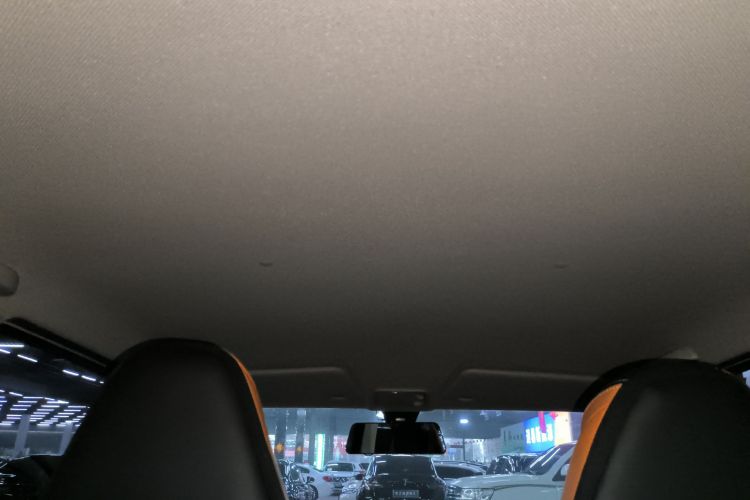 五菱汽车 宏光MINIEV 2022款 自在款 磷酸铁锂中控内饰22