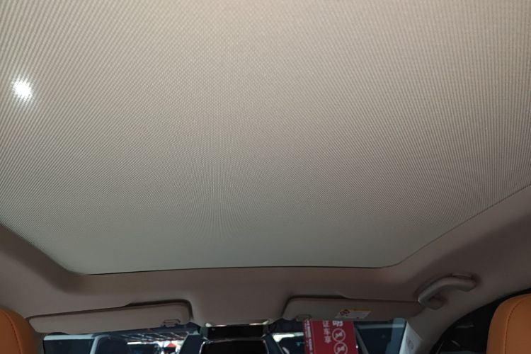 小鹏P5 2022款 550E局部细节22