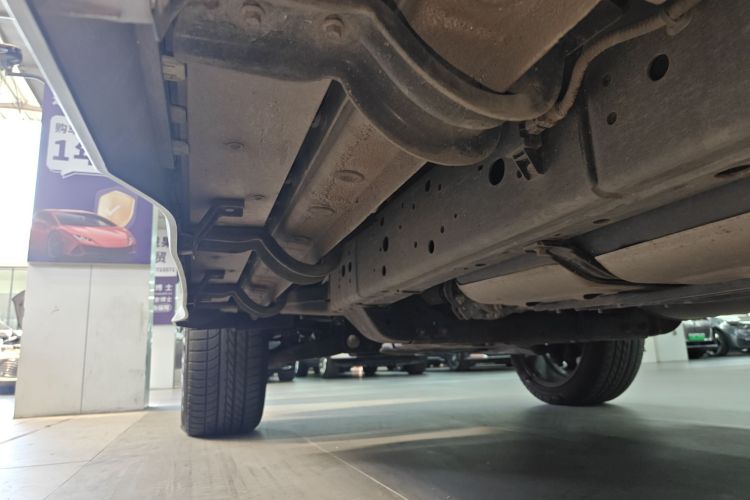 超境汽车 共创坦克300 2021款 2.0T 赛博坦克局部细节9002