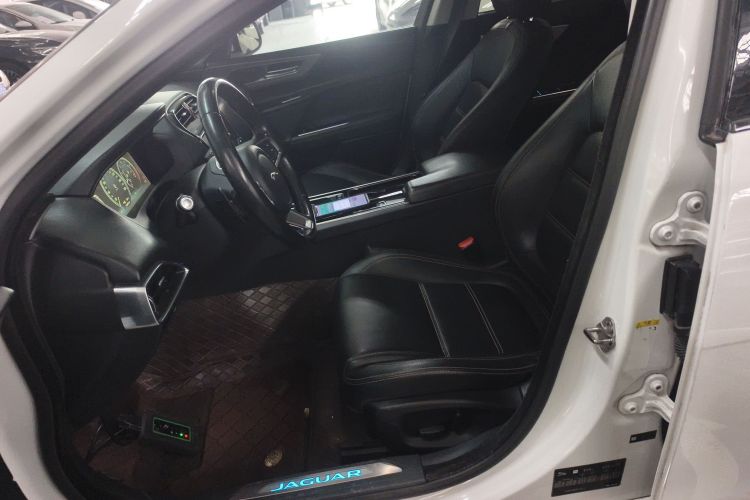 捷豹XEL 2019款 2.0T 200PS 尊享版局部细节19