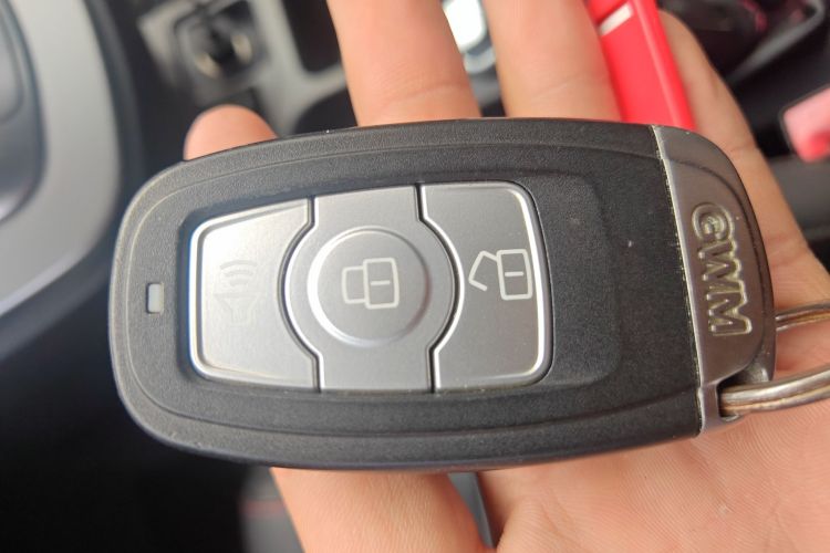 哈弗H6 2017款 红标 运动版 1.5T 自动两驱豪华型中控内饰11