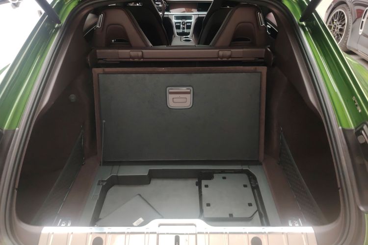 保时捷 2021款 Panamera 2.9T机舱底盘23