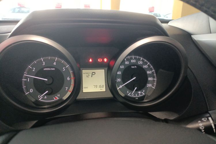 丰田 普拉多 2016款 2.7L 自动标准版中控内饰14